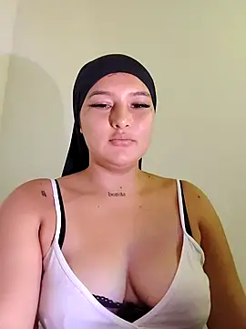 Celeste camila18 online show from 18, 9, 2025