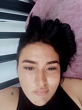 Celeste camila18 online show from 29, 3, 2026