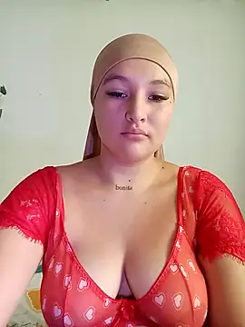 Celeste camila18 online show from 28, 10, 2025