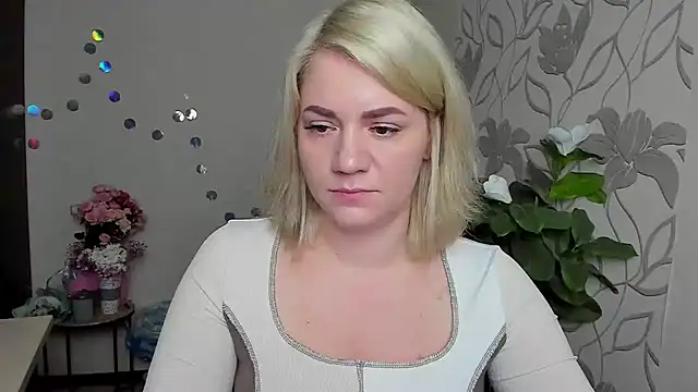 MariaSttone online show from 1, 12, 2025