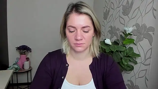 MariaSttone online show from 14, 10, 2025