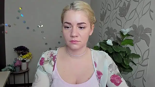 MariaSttone online show from 26, 11, 2025