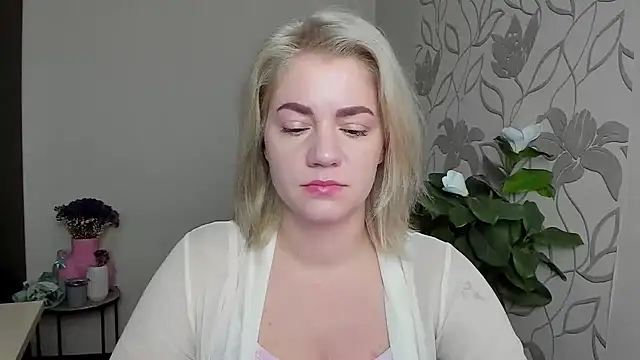 MariaSttone online show from 15, 11, 2025