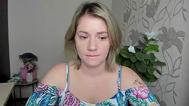 MariaSttone online show from 25, 9, 2025