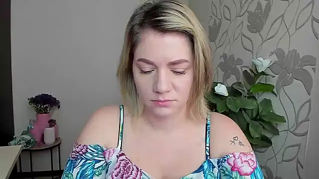 MariaSttone online show from 20, 10, 2025