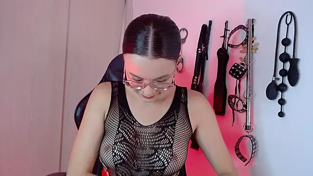 Alisson Beckett online show from 11, 9, 2025