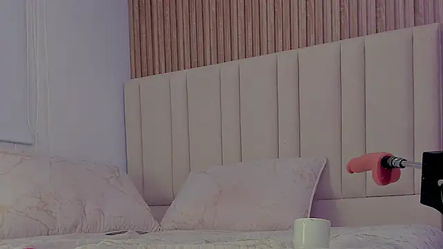 StormyButty18 online show from 4, 10, 2025