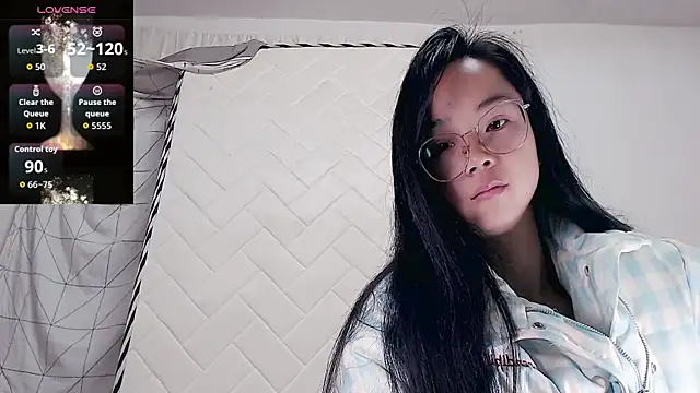 Snapshot of baoer-558 chatting on 8, 11, 2025 baoer-558 online show from 8, 11, 2025