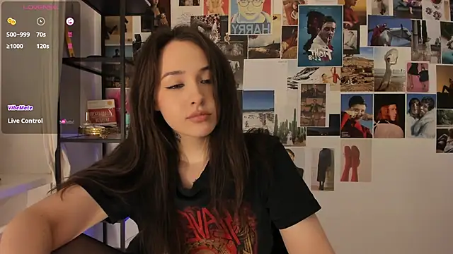 MonicaRocket online show from 3, 1, 2025