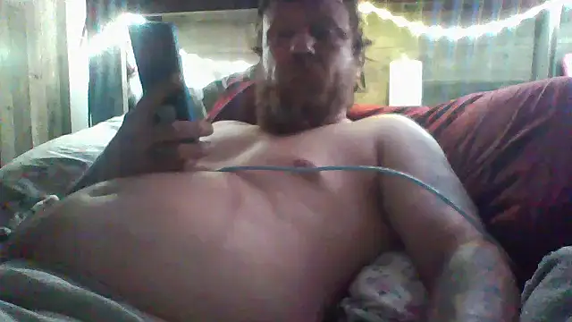 hornygiltz92 online show from 5, 4, 2026