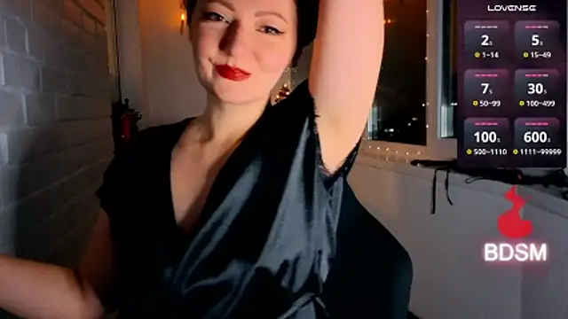 Sandralawrence online show from 18, 12, 2025