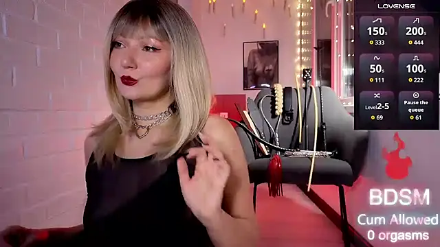 Sandralawrence online show from 8, 11, 2025