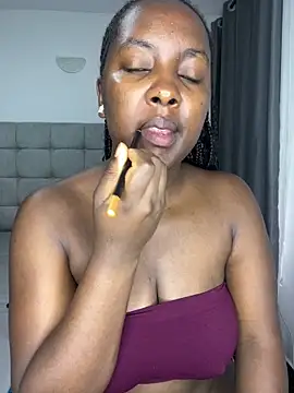 prettiepearl online show from 23, 9, 2025