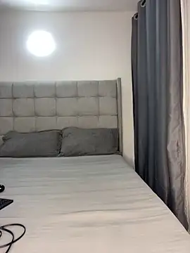 prettiepearl online show from 12, 3, 2026