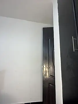 prettiepearl online show from 15, 4, 2026