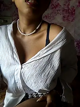 Snapshot of sandy_naughty chatting on 25, 5, 2026 sandy naughty online show from 25, 5, 2026