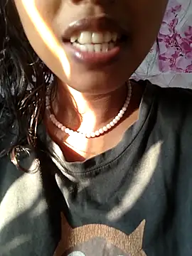 sandy naughty online show from 1, 4, 2026