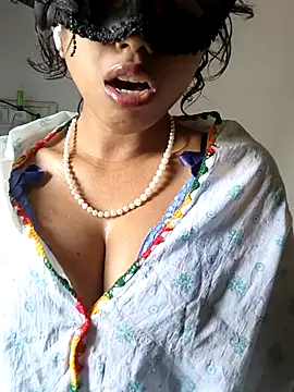 sandy naughty online show from 21, 11, 2025