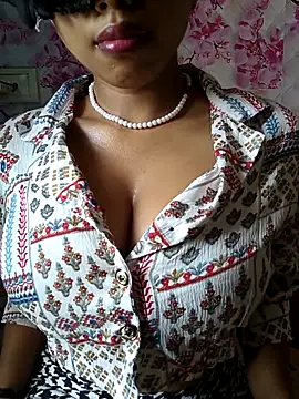 Snapshot of sandy_naughty chatting on 29, 4, 2026 sandy naughty online show from 29, 4, 2026