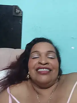 Snapshot of _violetta_- chatting on 5, 7, 2026 violetta - online show from 5, 7, 2026