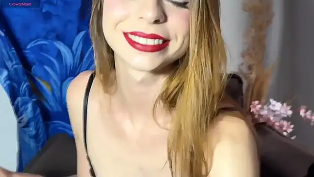 RuivaRaposinha online show from 18, 12, 2025