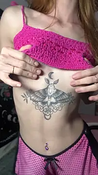 RuivaRaposinha online show from 4, 12, 2025