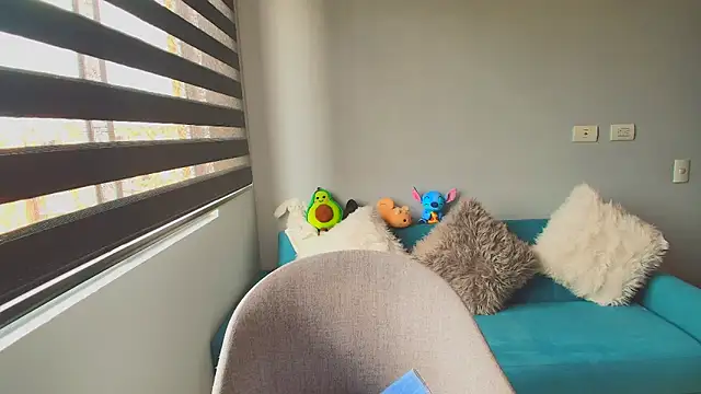 Lauri  fit online show from 16, 3, 2026