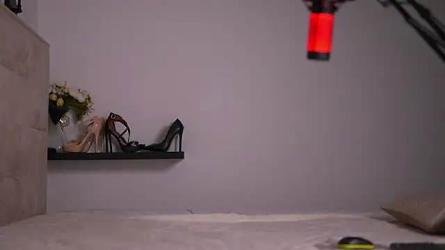 Mila May  online show from 24, 1, 2025