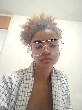 Emanuelle manu online show from 28, 9, 2025