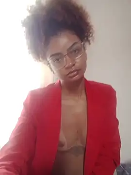 Emanuelle manu online show from 17, 5, 2026