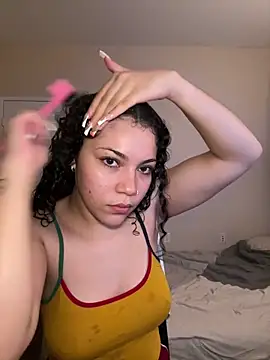 ladylavish online show from 4, 12, 2024