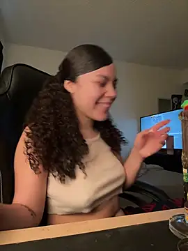 ladylavish online show from 14, 3, 2025