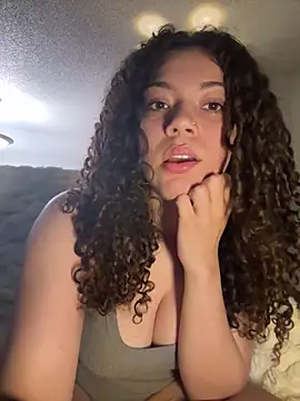 ladylavish online show from 10, 3, 2026