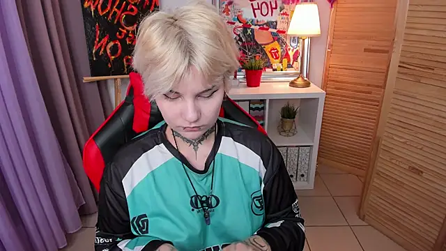 mekurisu online show from 17, 3, 2025