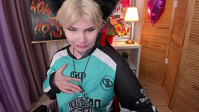 mekurisu online show from 14, 3, 2025