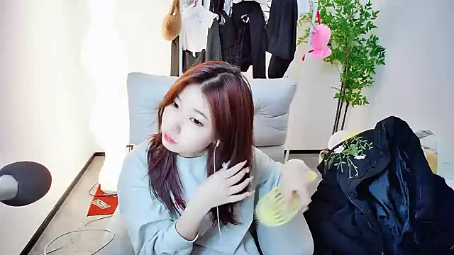 Snapshot of YYBAOBEI chatting on 30, 12, 2024 YYBAOBEI online show from 30, 12, 2024