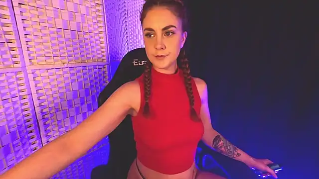 KayleyxEmily online show from 2, 3, 2025