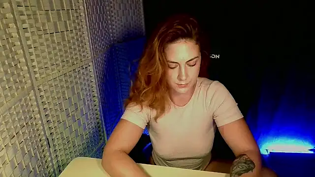 KayleyxEmily online show from 11, 6, 2026