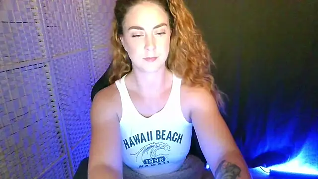 Snapshot of KayleyxEmily chatting on 14, 1, 2026 KayleyxEmily online show from 14, 1, 2026