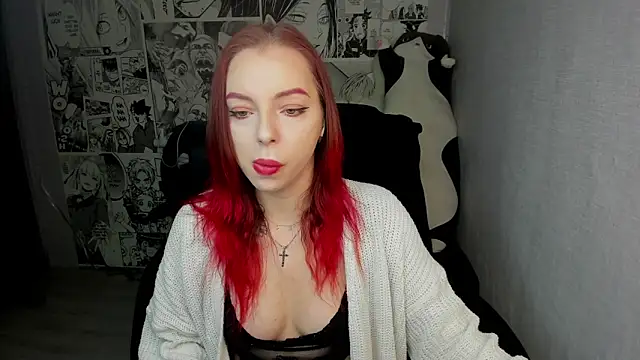 Martha Cameron online show from 22, 9, 2025