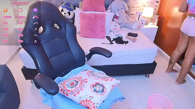 italy   boobs online show from 10, 11, 2025