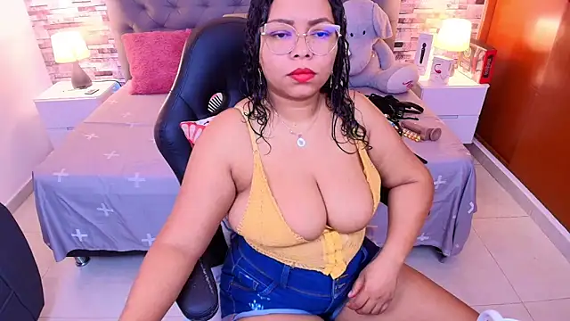 italy   boobs online show from 29, 11, 2025