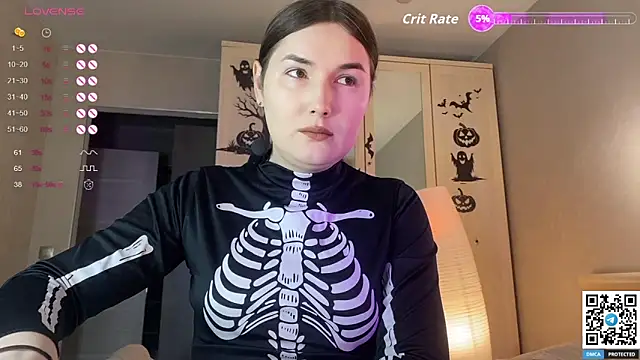 Maria Bowie online show from 30, 10, 2025