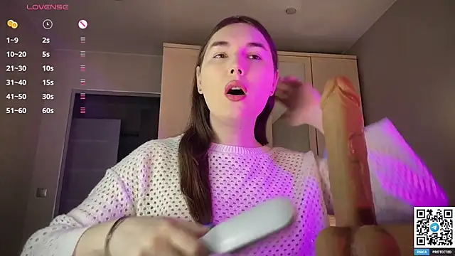 Maria Bowie online show from 10, 4, 2026