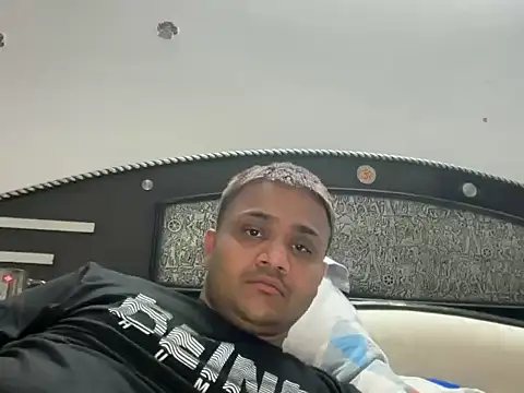 Rhythm Rhyme online show from 31, 10, 2025