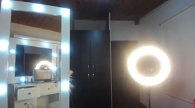 Valentinapatry1 online show from 28, 2, 2025