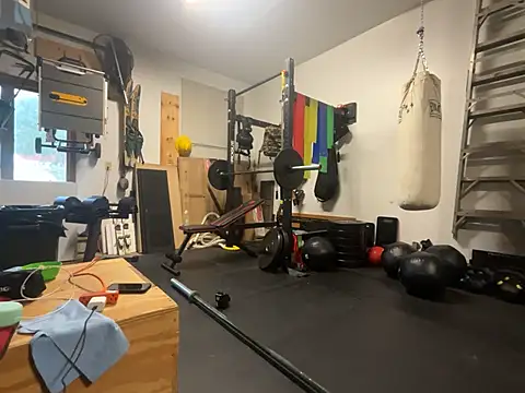 MissSwitch online show from 18, 12, 2024