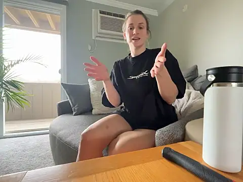 MissSwitch online show from 19, 3, 2025