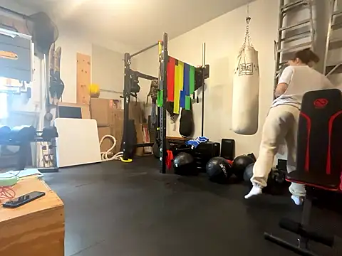 MissSwitch online show from 6, 12, 2024