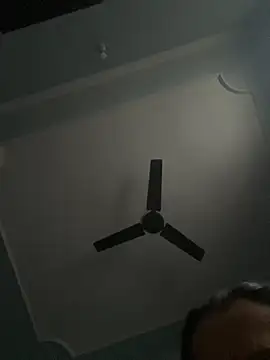 Snapshot of HotRiyacpl chatting on 31, 10, 2025 HotRiyacpl online show from 31, 10, 2025